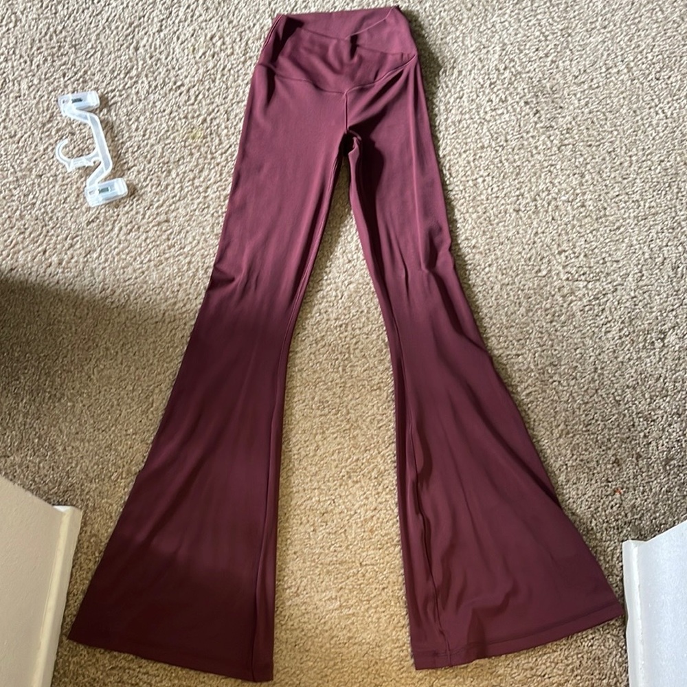 ✨LAST CHANCE✨AERIE CROSSOVER FLARE